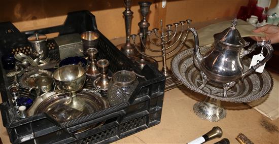 Collection of silver plate(-)